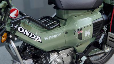 Honda CT125 màu xanh lên đồ chơi theo tiêu chuẩn bản độ Stanley