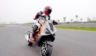 Đặt cọc trước Italjet Dragster ưu đãi giảm ngay 3%