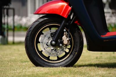 Honda Giorno+ Disney chuột Mickey Disney bản giới hạn 2000 xe toàn cầu