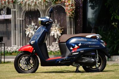 Honda Giorno+ Disney chuột Mickey Disney bản giới hạn 2000 xe toàn cầu
