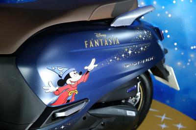 Honda Giorno+ Disney chuột Mickey Disney bản giới hạn 2000 xe toàn cầu