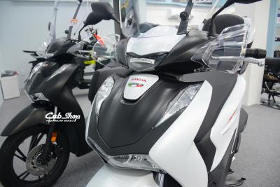 Honda SH150i 2025 Sport Edition Made In Italy Màu Trắng TẶNG 3 Món Phụ Kiện Chính Hãng