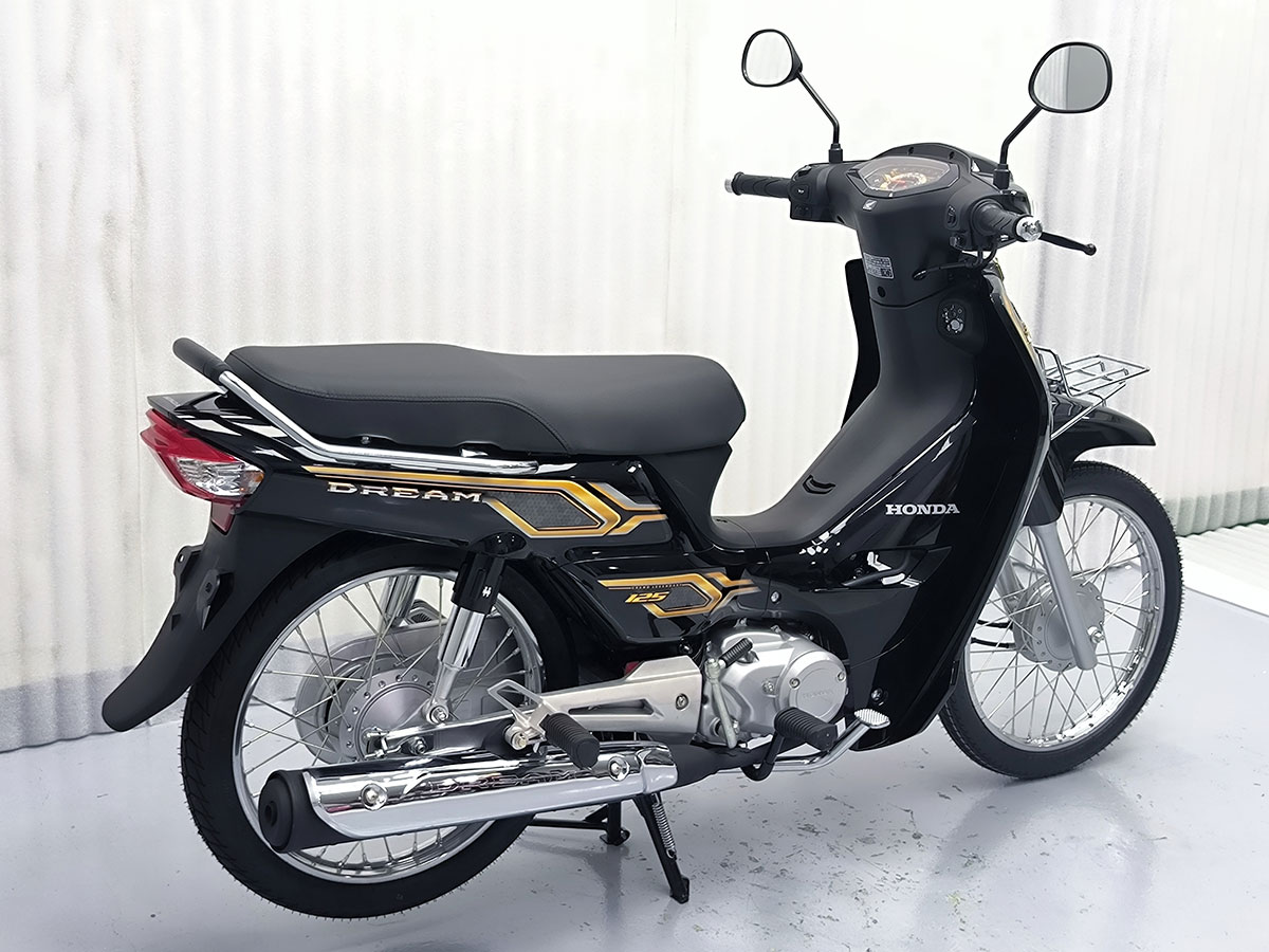 Honda Dream 125 đen
